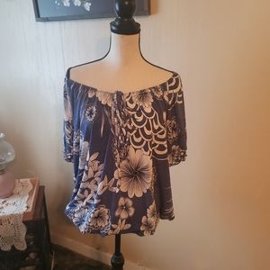 SJS Blue floral short sleeve tunic 2X GENTLY USED